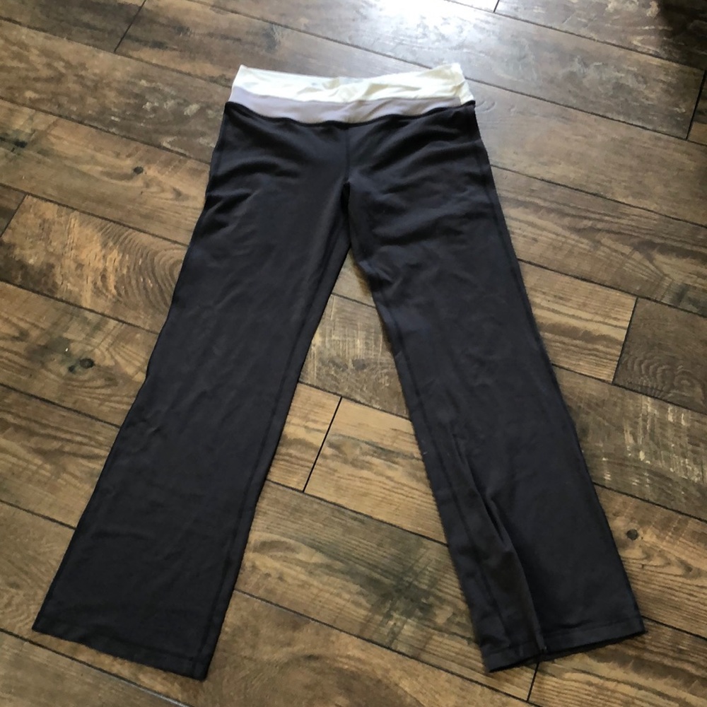 Lululemon bootcut pant